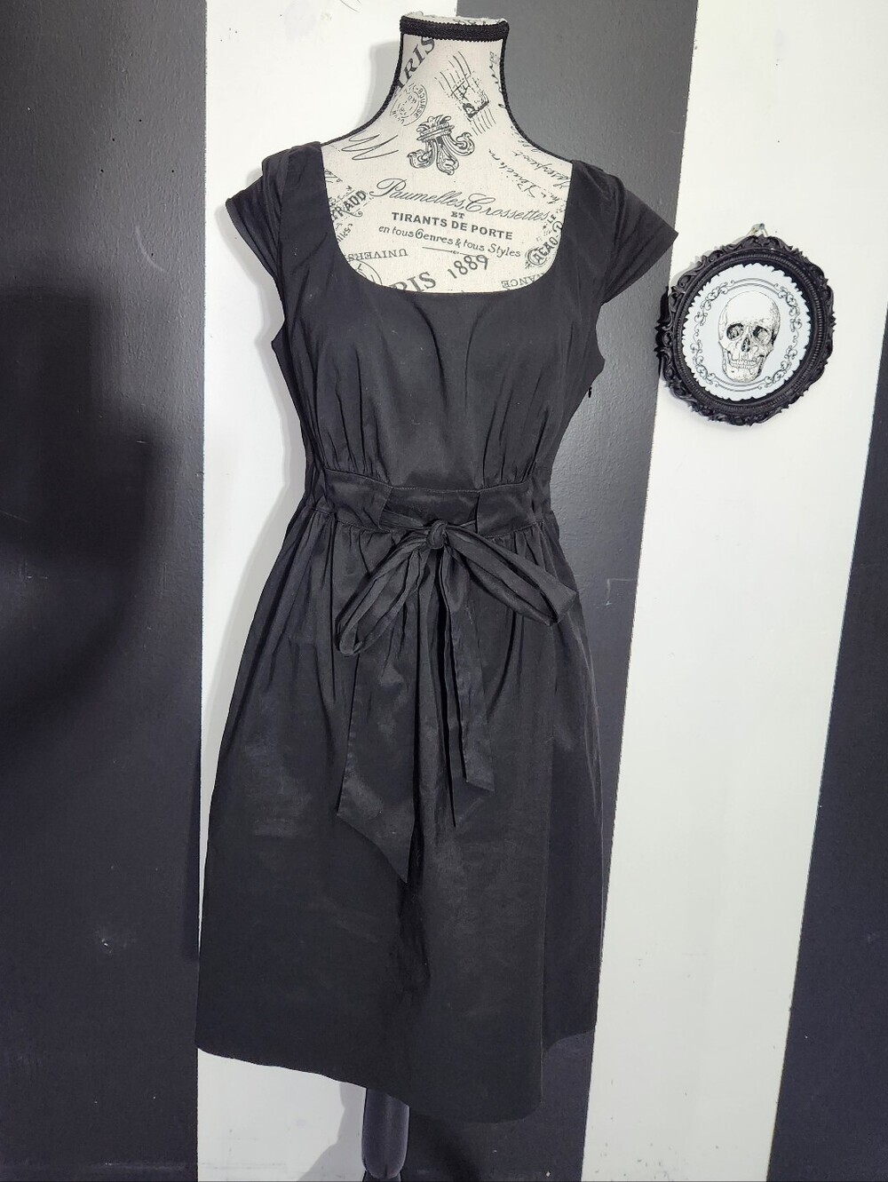 Diane Von Furstenberg Black Tie-Waist Midi Dress